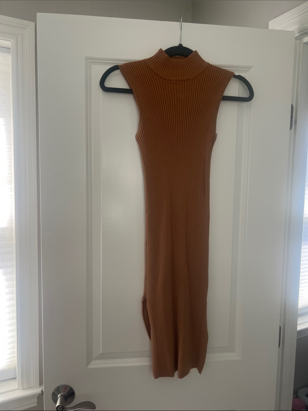 GUC 🤍Magaschoni Dress